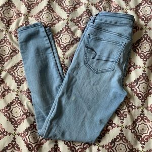 American Eagle Super Stretch High Wasted Jeans